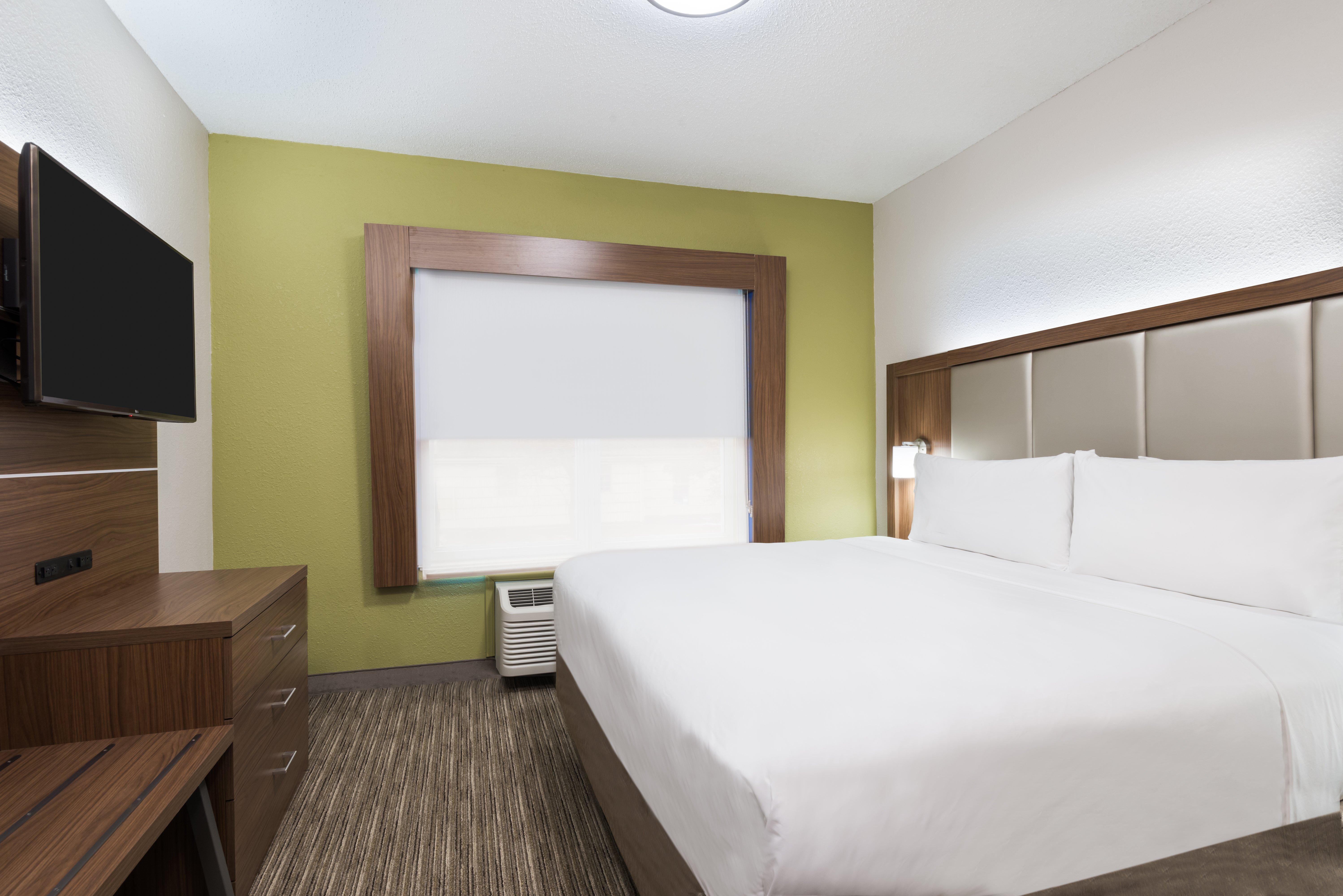Holiday Inn Express & Suites - Columbus Airport East By Ihg Экстерьер фото