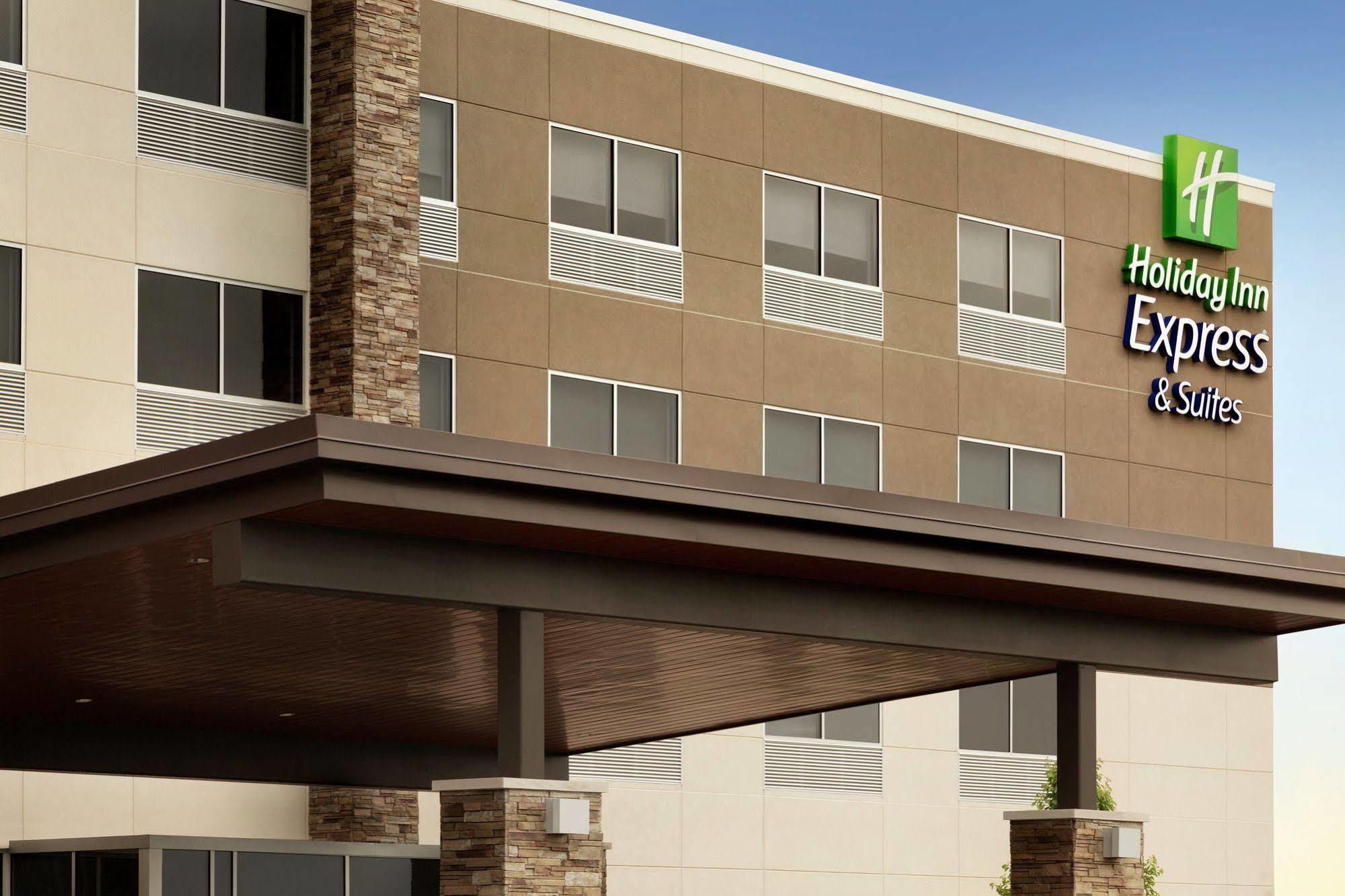 Holiday Inn Express & Suites - Columbus Airport East By Ihg Экстерьер фото