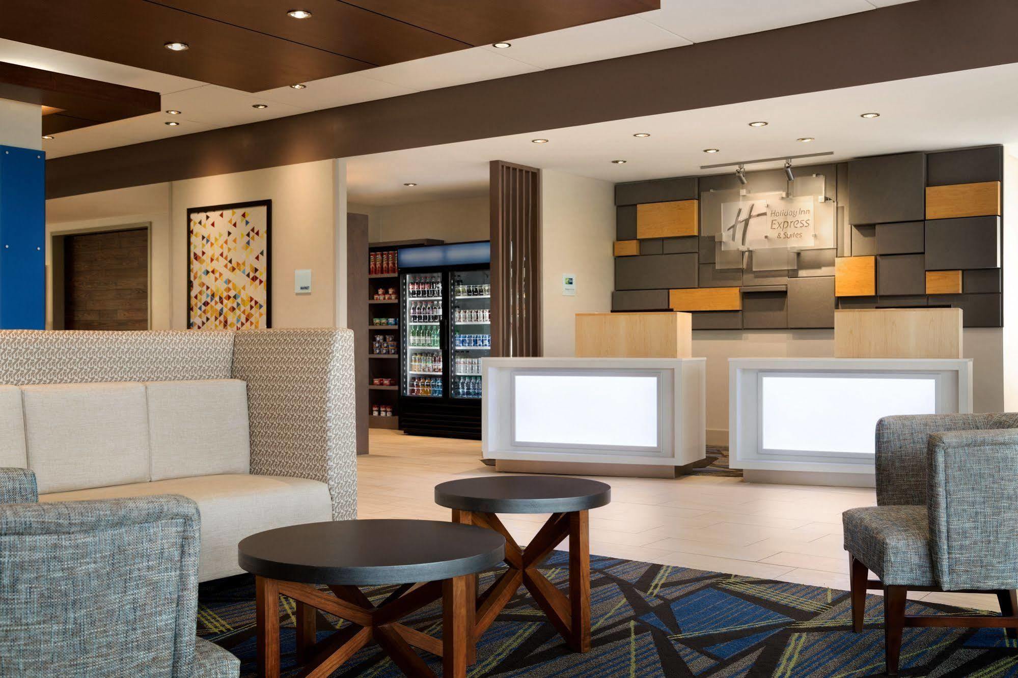 Holiday Inn Express & Suites - Columbus Airport East By Ihg Экстерьер фото